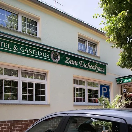 & Zum Eichenkranz Hotel Luckenwalde