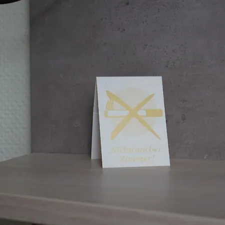 & Zum Eichenkranz Hotel Luckenwalde