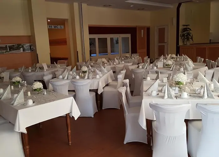 Hotel & Zum Eichenkranz 3*